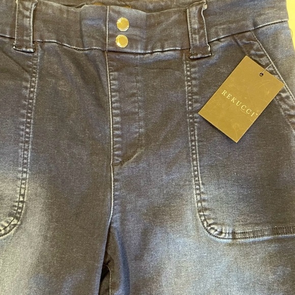 Rekucci Woman’s Secret Figure Denim Pull-On Easy Fit Shaping Jean Crop S… - Picture 11 of 13